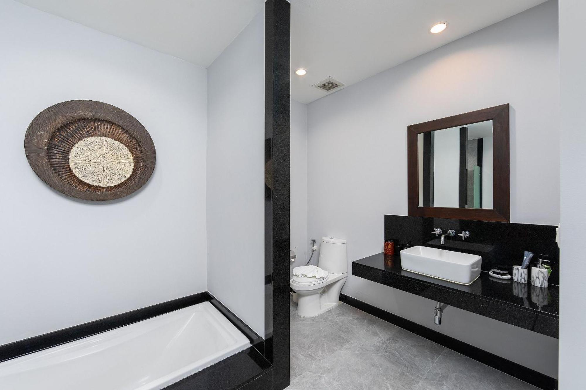 Villa Galam | Private Pool | Onyx Villas By Tropiclook | Naiharn Beach Nai Harn Bagian luar foto